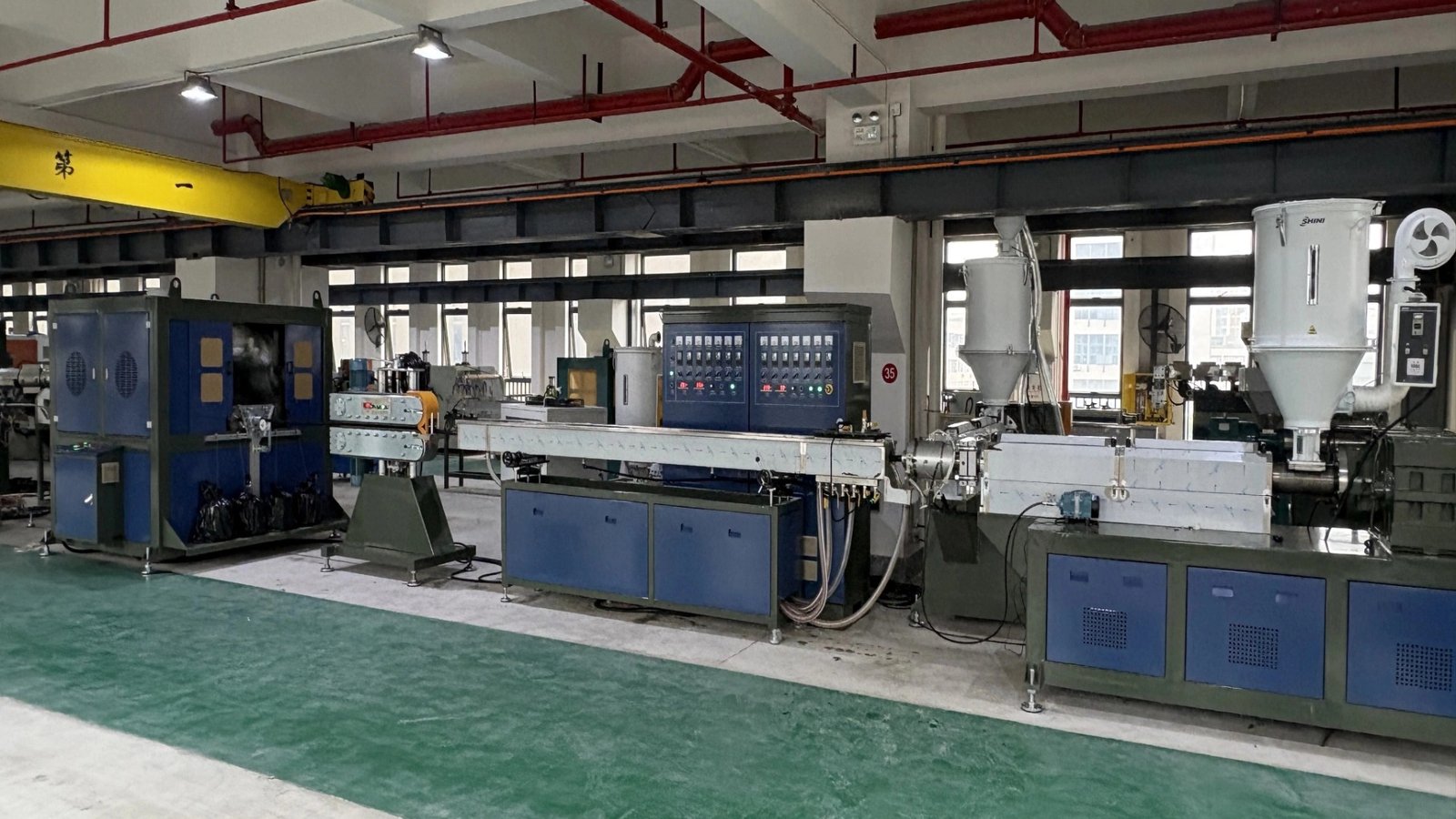 Fiber-Reinforced Hose Extrusion Line with Braided Fiber Reinforcement