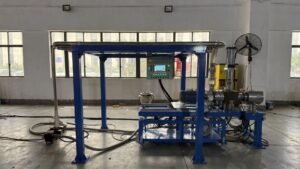 Dewatering unit for underwater plastic pelletizing line