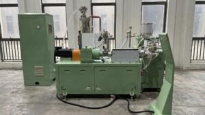 SJ30 and SJ20 co-extrusion machines and screws for optical fiber production
